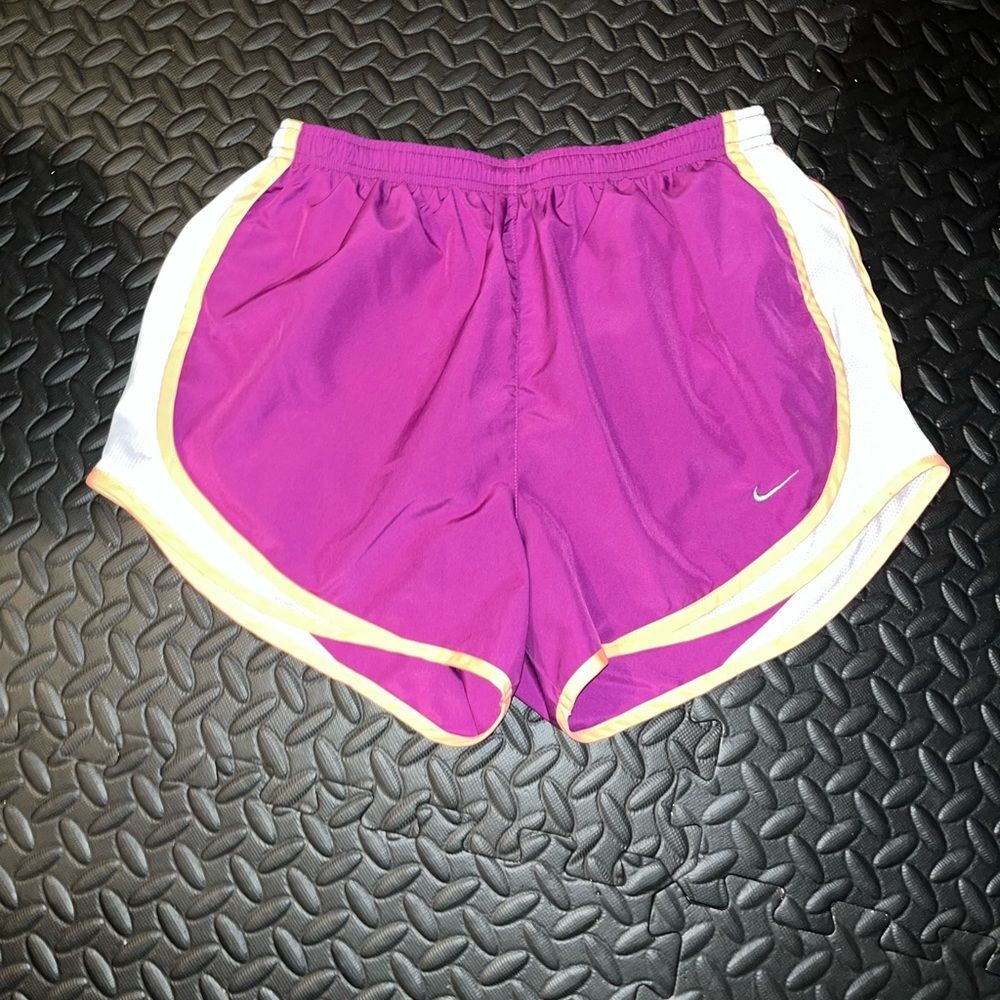 Nike dri fit shorts medium